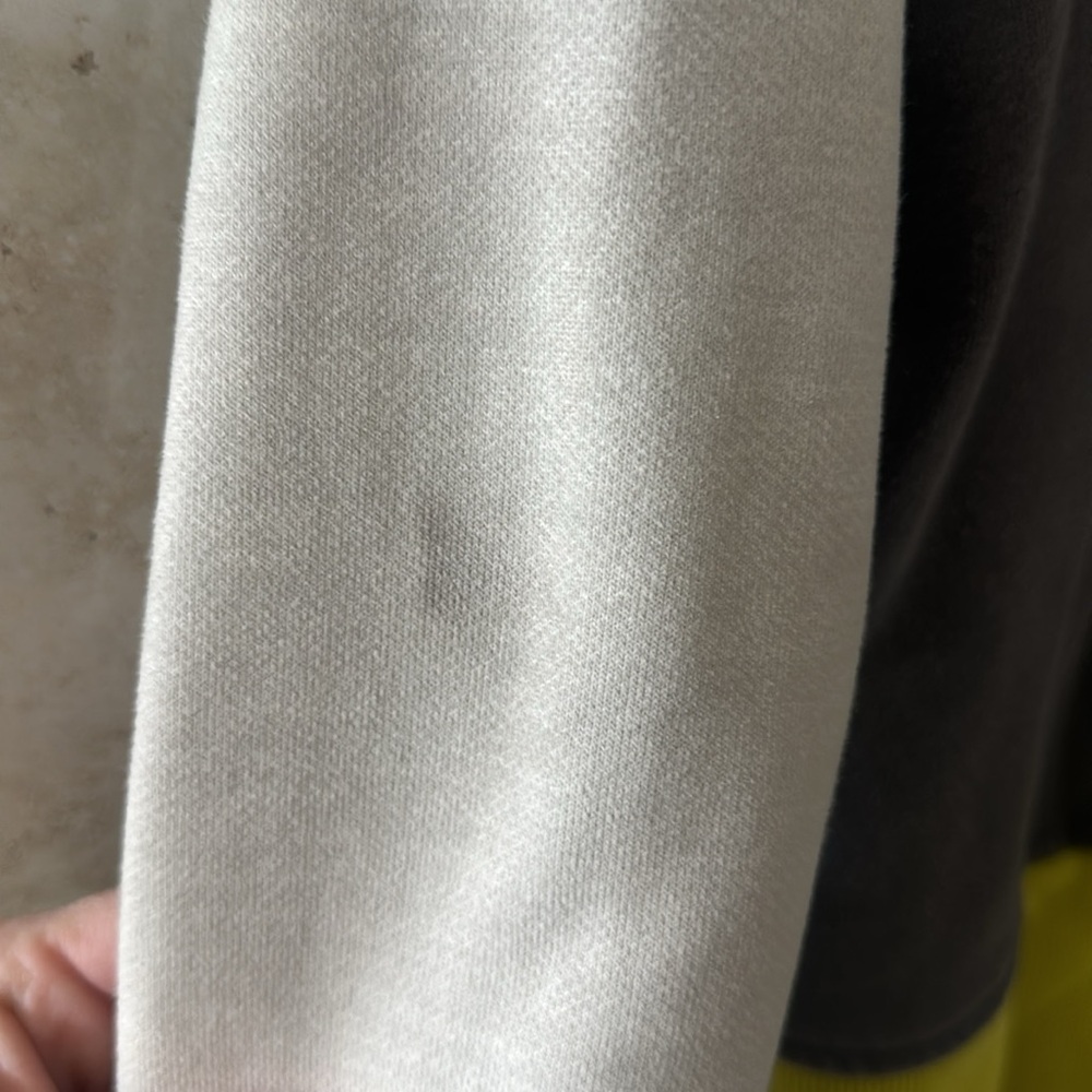 Lululemon jacket - Picture 4 of 5